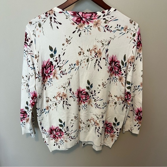 Premise Floral Cardigan - Cream and Pink snap front elbow sleeve work occasion - Picture 4 of 8